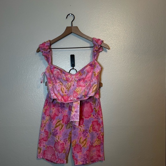 Free People‎ Crop Top and Bike Shorts Floral 2-piece Matching Set - Picture 3 of 11